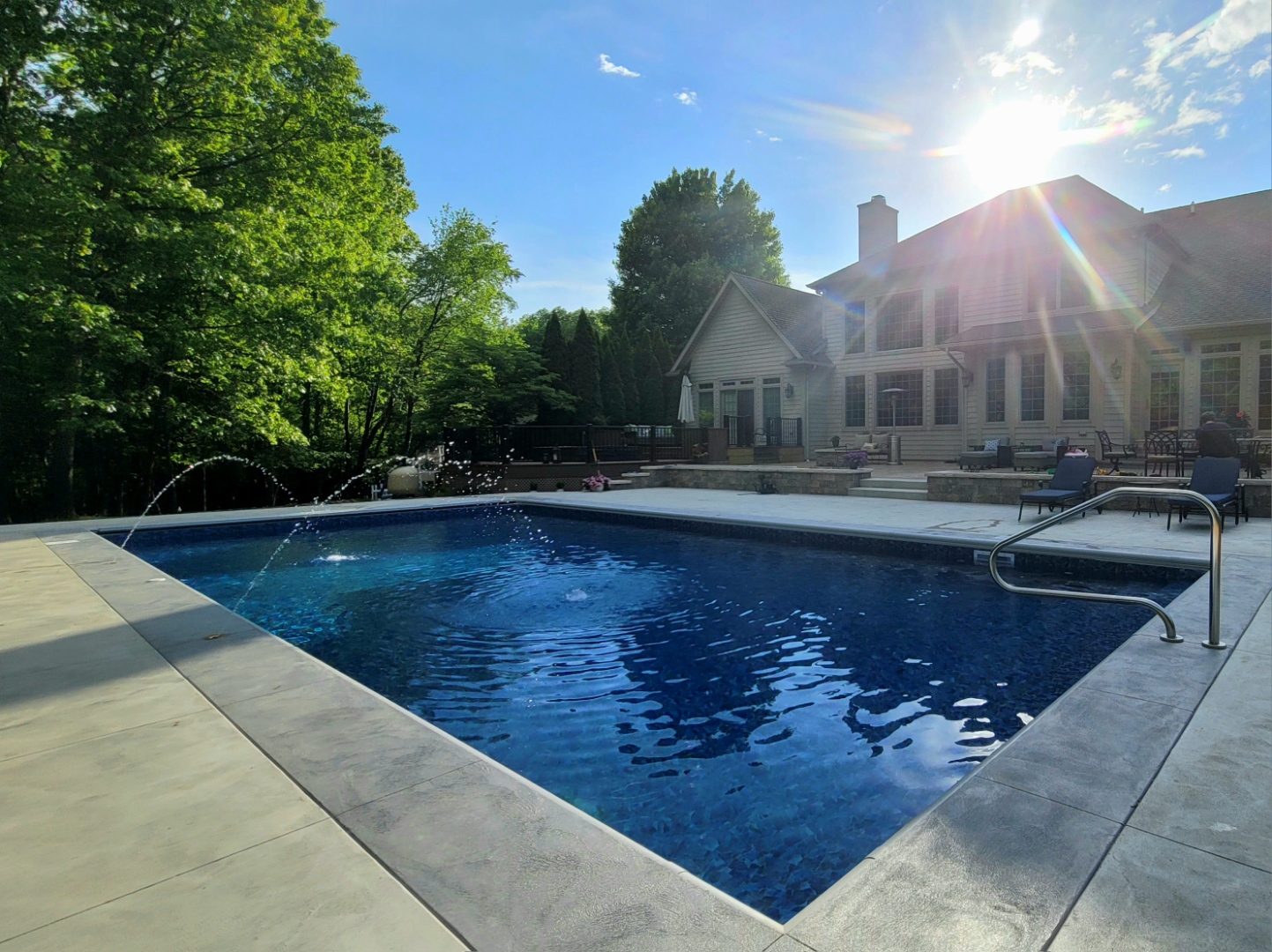 Gunite pool photo