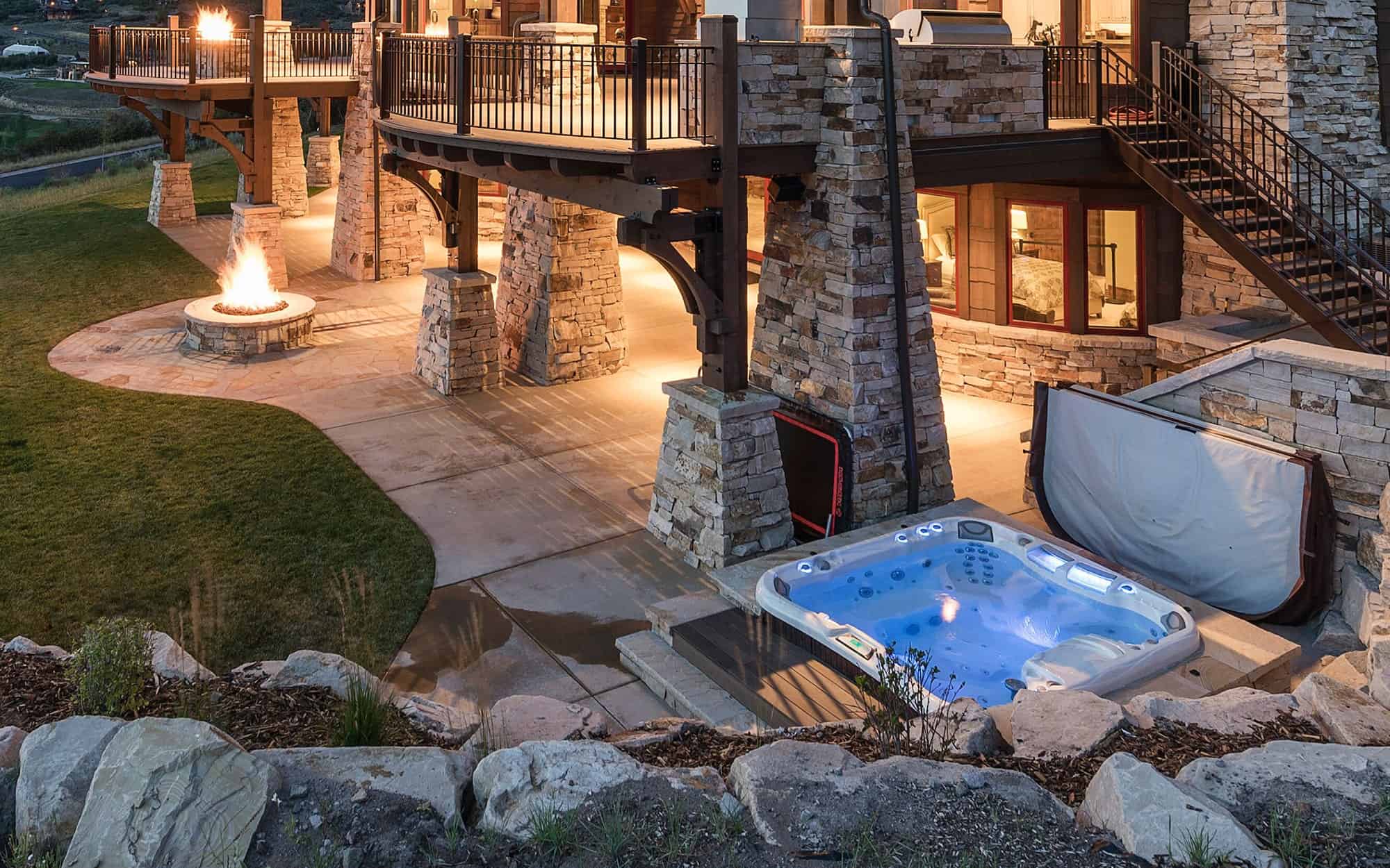 Sundance Spas backyard luxury installation