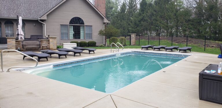 Vinyl Liner Pool Installation in Layfette Indiana