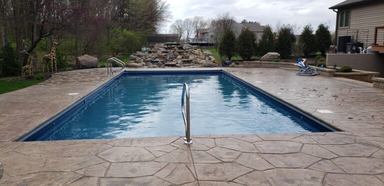 Vinyl Liner Pool Installation in Layfette Indiana