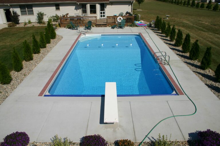 Vinyl Liner Pool Installation in Layfette Indiana