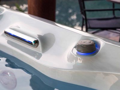 Sundance Spas 780 Series Chelsee Waterfall Sundance Spas 780 Series Chelsee Waterfall