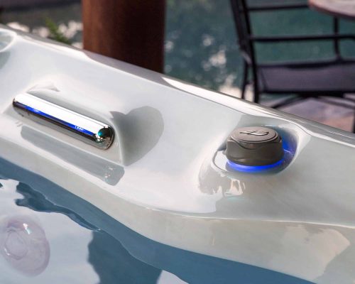 Sundance Spas 780 Series Chelsee Waterfall Sundance Spas 780 Series Chelsee Waterfall